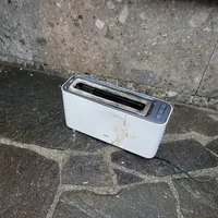 toaster_2022-10-01_at_184826.jpeg