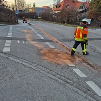 Ölspur Bairawieser Str..jpg